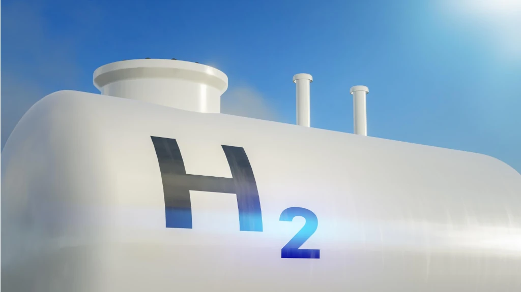 Réservoir d'hydrogène. La photo montre une citerne avec le symbole H2 dessiné dessus.