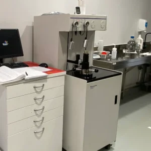 Un porosimètre par injection de mercure autopore IV série 9200 de chez micromeritics