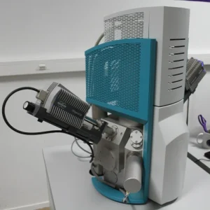 TESCAN VEGA 3 LM